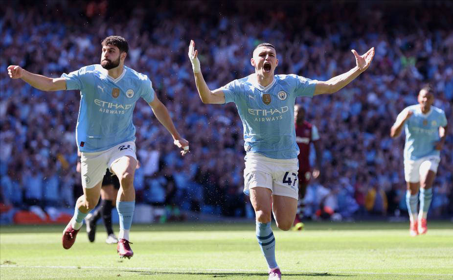 曼彻斯特城风光无限,夺冠在望 曼彻斯特城风光无限,夺冠在望